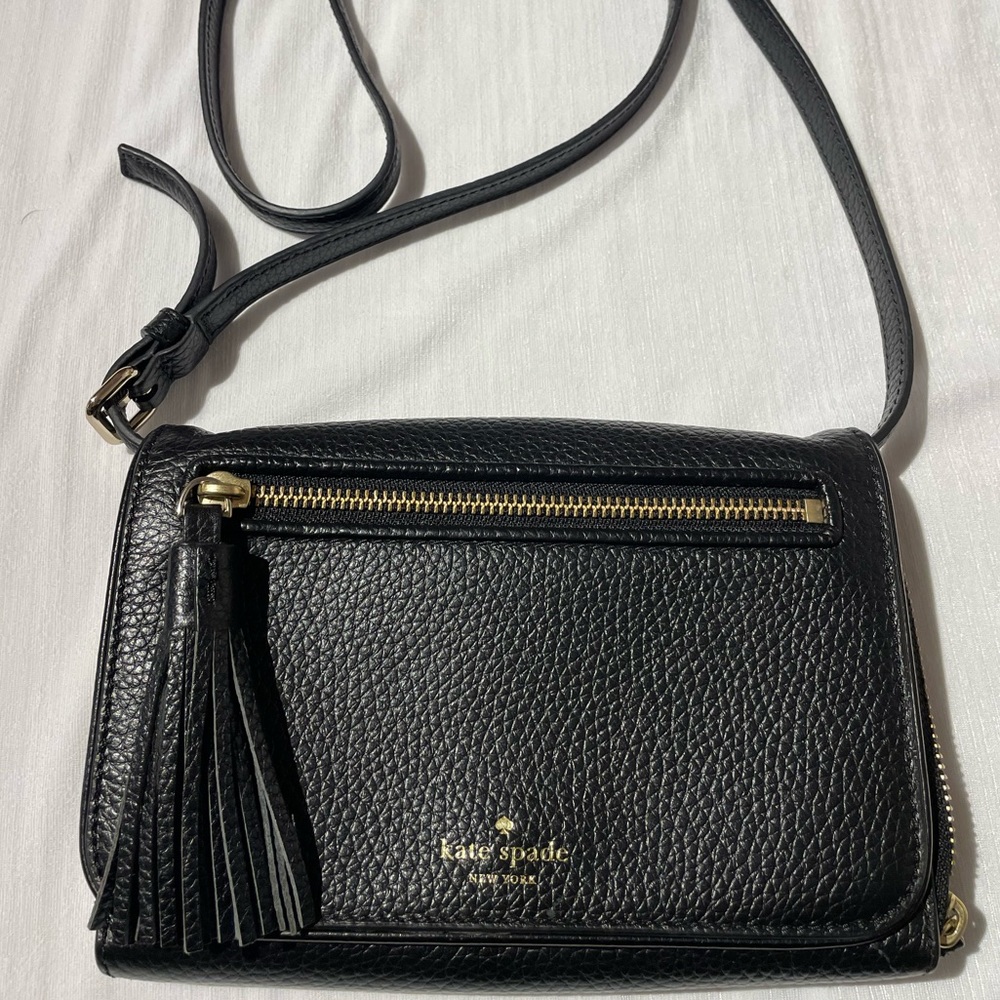 Kate Spade Black Leather Chester Street Avie Crossbody Bag